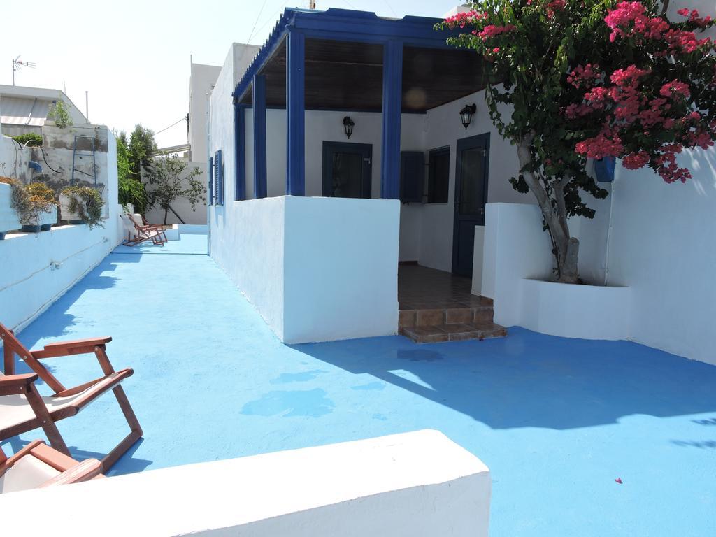 Jorgos Studios Pollonia